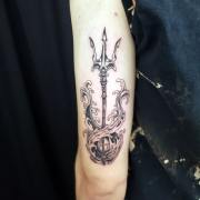 Trident-with-waves