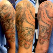 Octopus-with-skull-half-sleeve