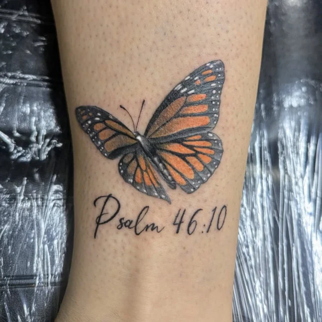 Little doohickeys recently
.
#tattoos #smalltattoos #finelinetattooartist #colortattoos #abstracttattoos #realismtattoo #butterflytattoos #scripttattoos #coloradotattooers #coloradotattooartist #coloradotattooshop