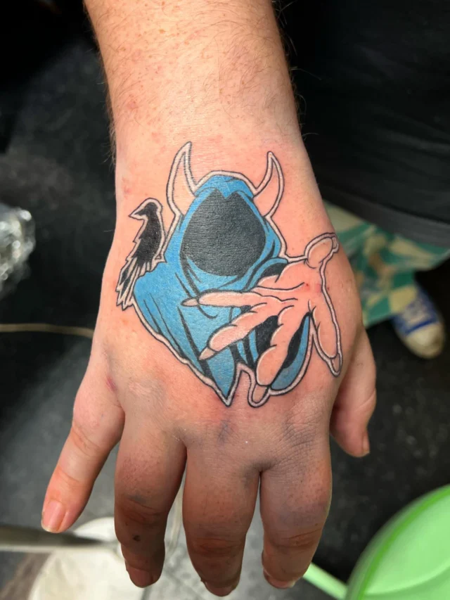 Hand tattoo by Mark at Art In Motion Tattoos.  #colortattoo #handtattoo #coloradospringstattooartist #artinmotiontattoostudio #artinmotiontattoos #coloradosprings #eternalink #tattoo #tattooed